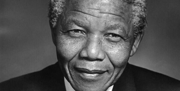 Nelson Mandela Melson Mandela (ph. lasanta.com.ec )