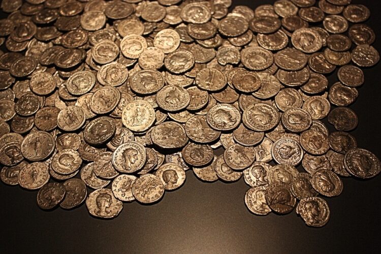 MarTa, monete testimoni della Storia